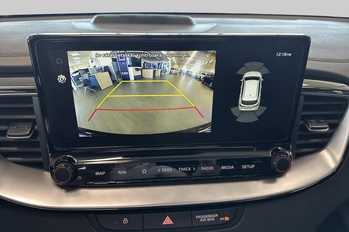 picture of a car