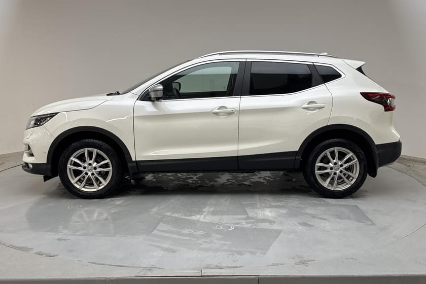 Bild 2 av Nissan Qashqai 1.2 DIG-T (115hk) Tekna+ GPS 360 Pano
