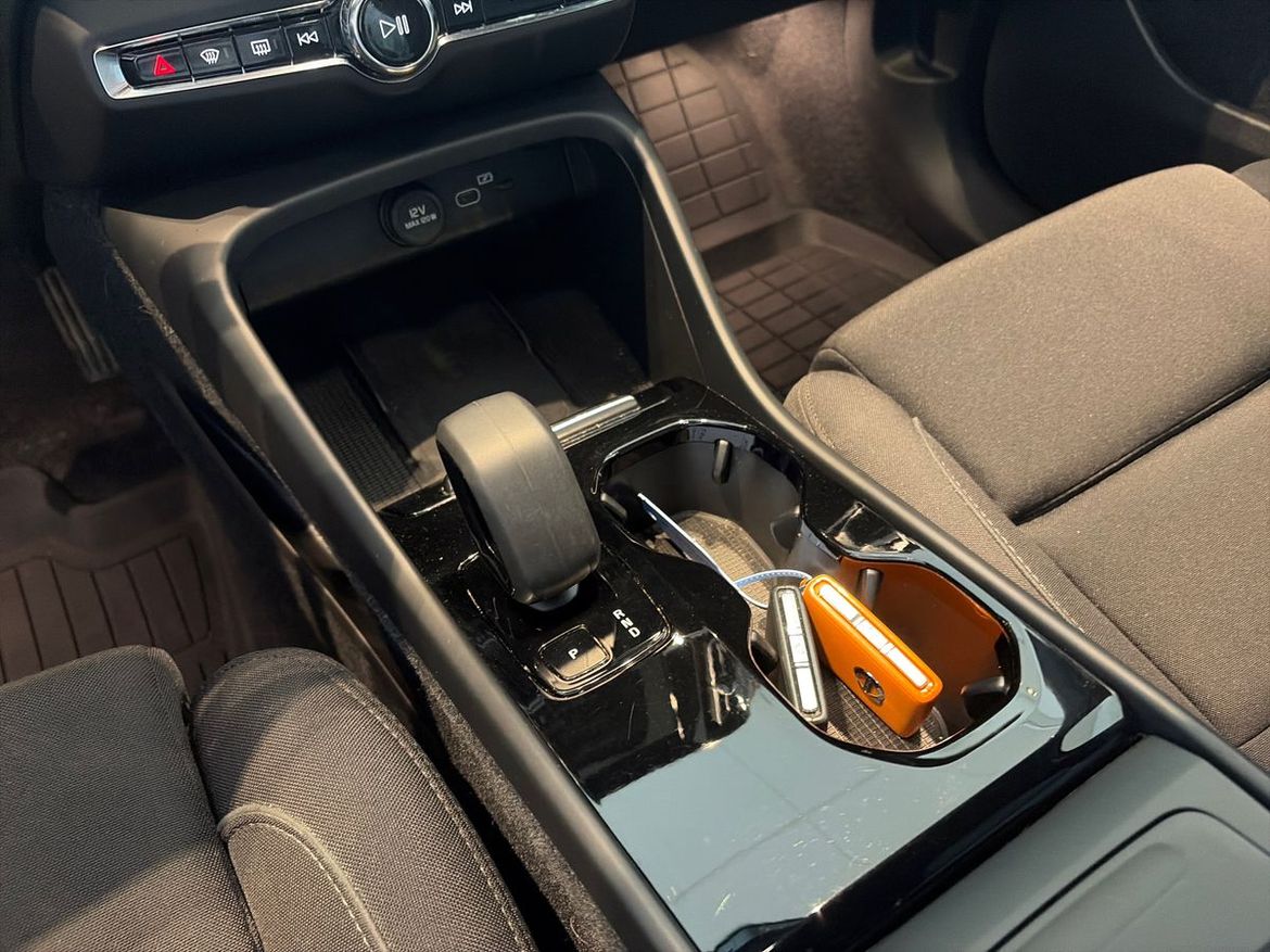 Volvo XC40 2023 - miniatyr 14