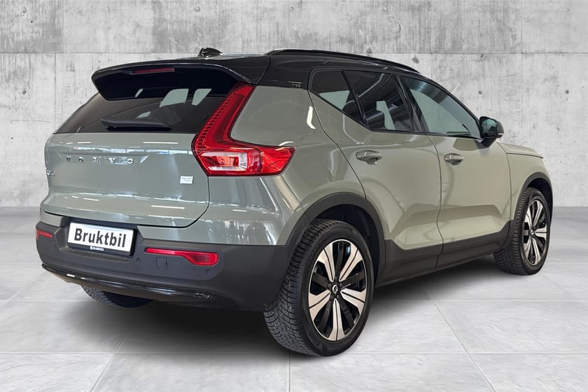 Bilde 5 av Volvo XC40 Recharge Twin Plus/Krok/Mørke ruter/VOC/BLIS