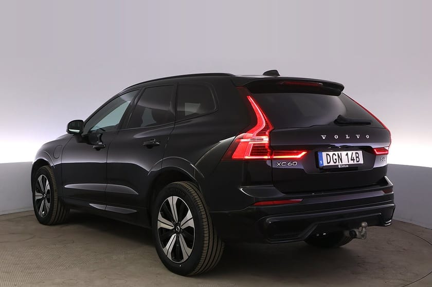 Bild 4 av Volvo XC60 Recharge T6 AWD Plus Dark Drag Pano H/K BLIS 36