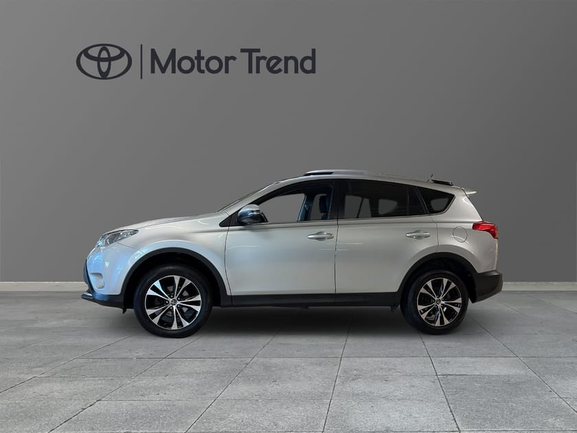 Bild 3 av Toyota RAV4 2.0 BENSIN MANUELL EDITION 50 DRAG M-VÄRM VHJUL