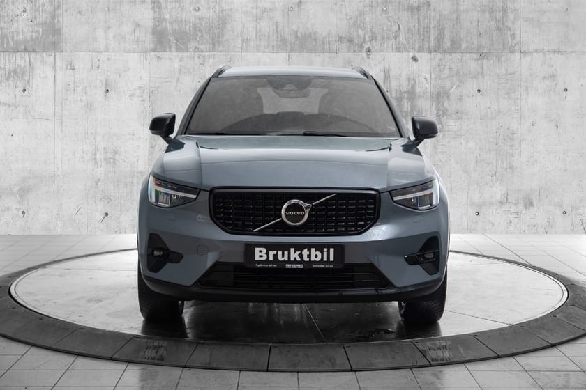 Bilde 4 av Volvo XC40 Recharge T5 Plus Dark TONEDE|H&K|R.KAM|EL.STOL|NAV.PRO
