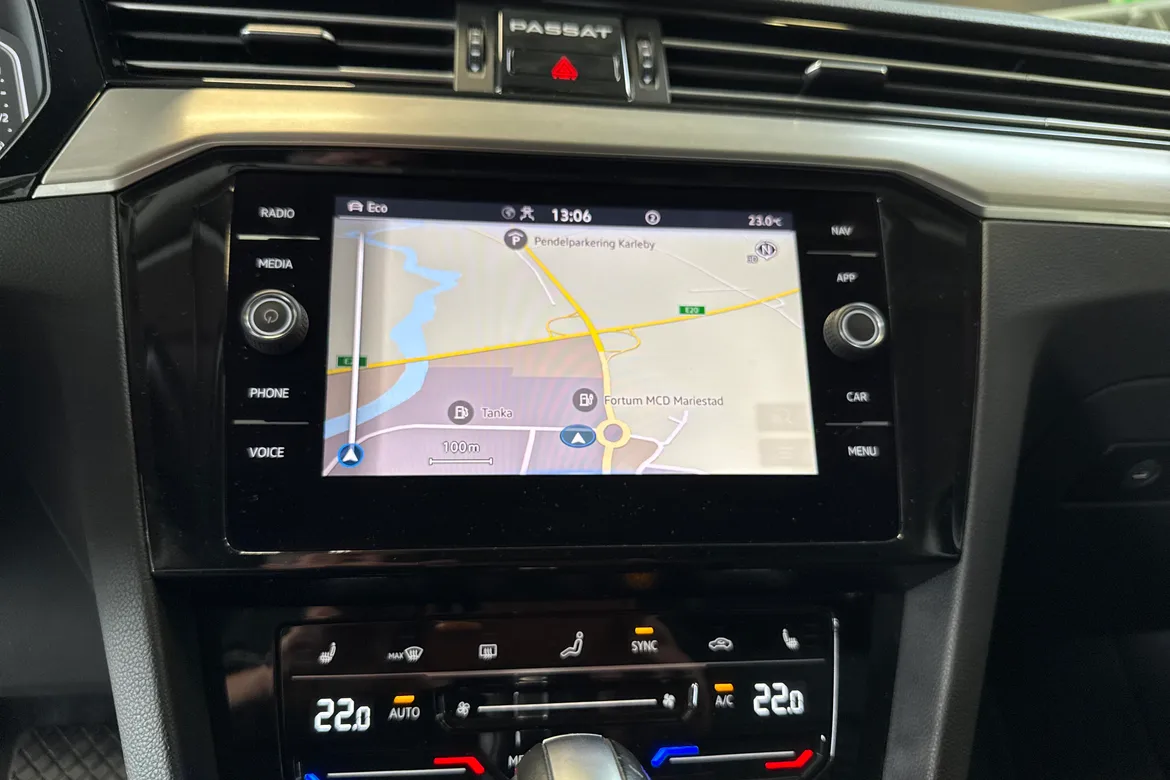picture of a car