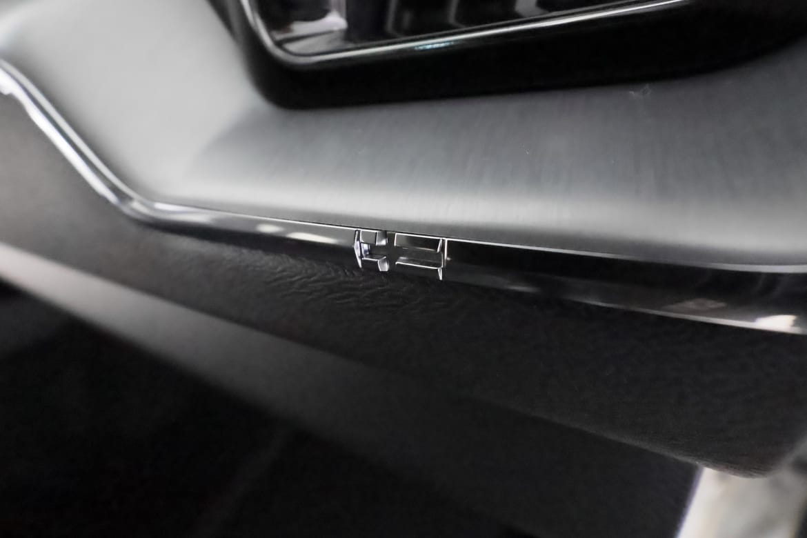 Volvo XC60 2022 - miniatyr 15