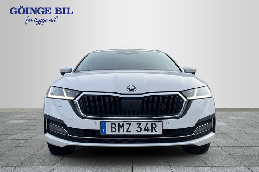 Bild 3 av Škoda Octavia Kombi iV Plug-In Panorama/ Navi/ Elstol