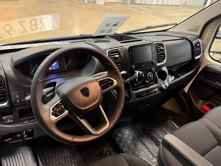 Bild 3 av Peugeot Boxer Skåpbil L4H2 180hk Automat 2.2HDi Euro 6 OMGÅENDE LEVERANS!