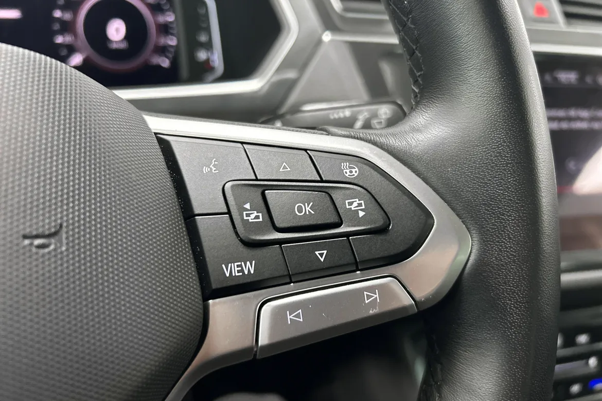 picture of a car