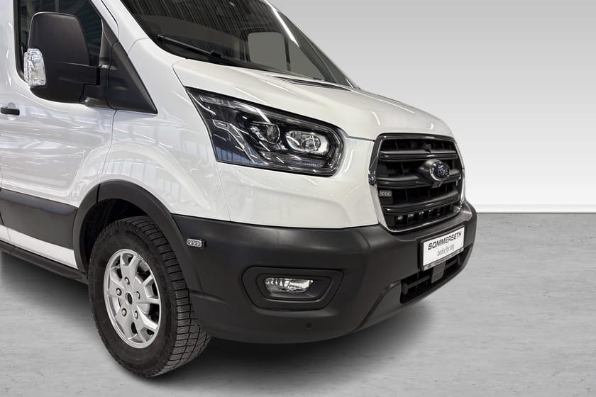 Bilde 3 av Ford Transit 350 L3H2 Trend AWD -Webasto bak, innredning, MYE LYS