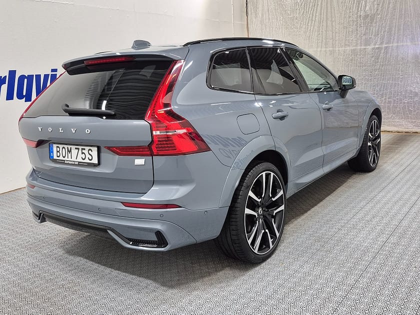 Bild 4 av Volvo XC60 T6 Recharge Ultimate Dark plug in AWD 350HK 4x4 Panor
