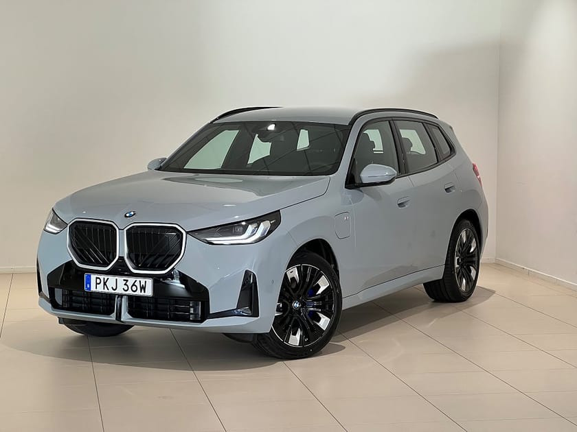 Bild 1 av BMW X3 30e xDrive 30e, M-Sport, Drag