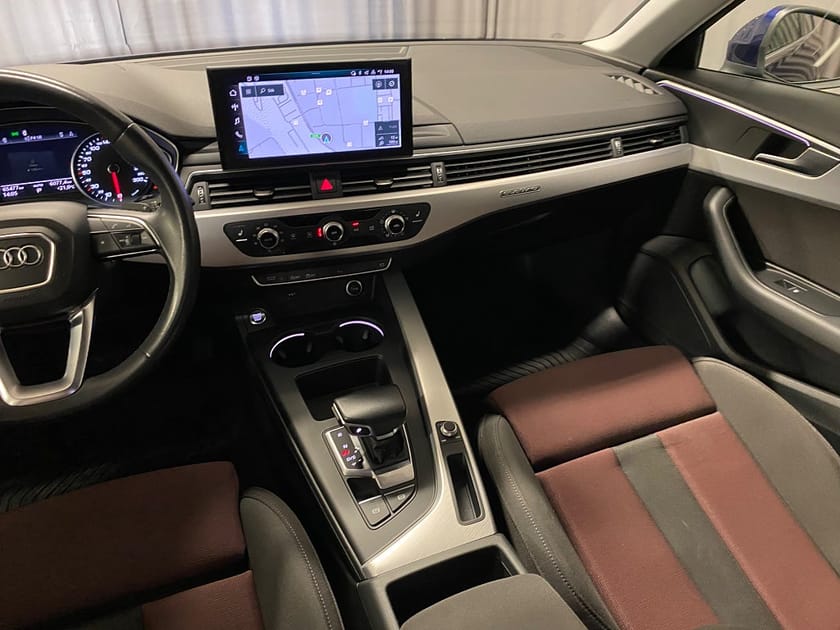 Bild 5 av Audi A4 Sedan 40 TDI quattro Proline Värmare Navi Drag
