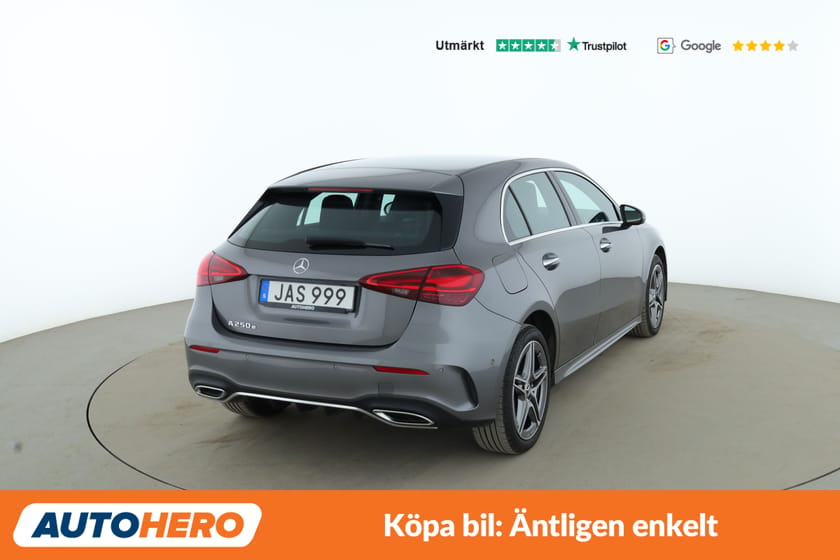 Bild 5 av Mercedes-Benz A 250 e AMG Line / Kamera, GPS, BLIS, ACC