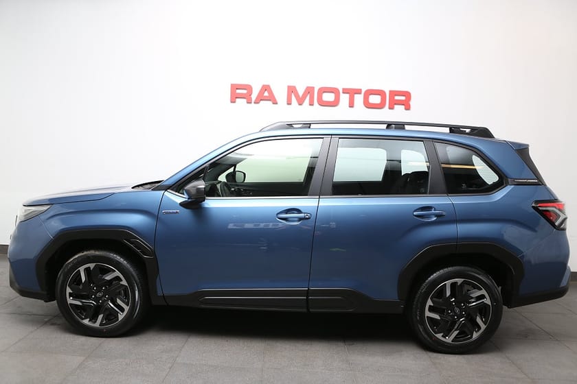 Bild 2 av Subaru Forester e-Boxer 2.0i 4WD Adventure