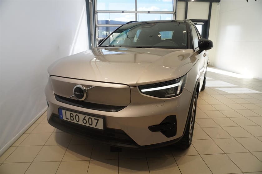 Bild 5 av Volvo XC40 Recharge Extended Range Ext Core Nav Backkamera Drag Apple CarPlay