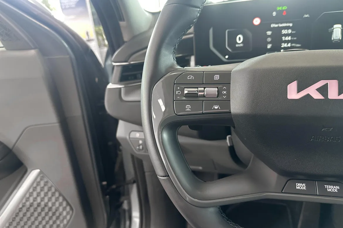 picture of a car