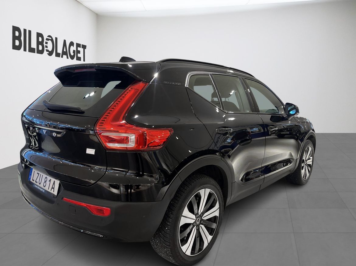 Volvo XC40 2023 - miniatyr 4