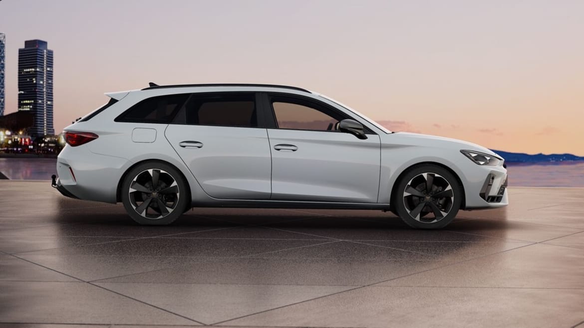 CUPRA Leon Sportstourer 1.5 eTSI DSG Sequential, 150hp, 2025