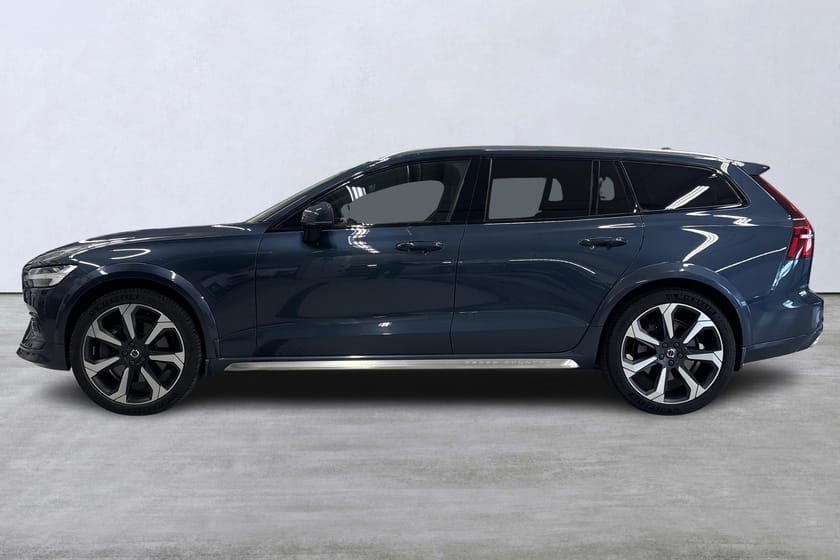 Bild 2 av Volvo V60 Cross Country D4 AWD Pro Edition