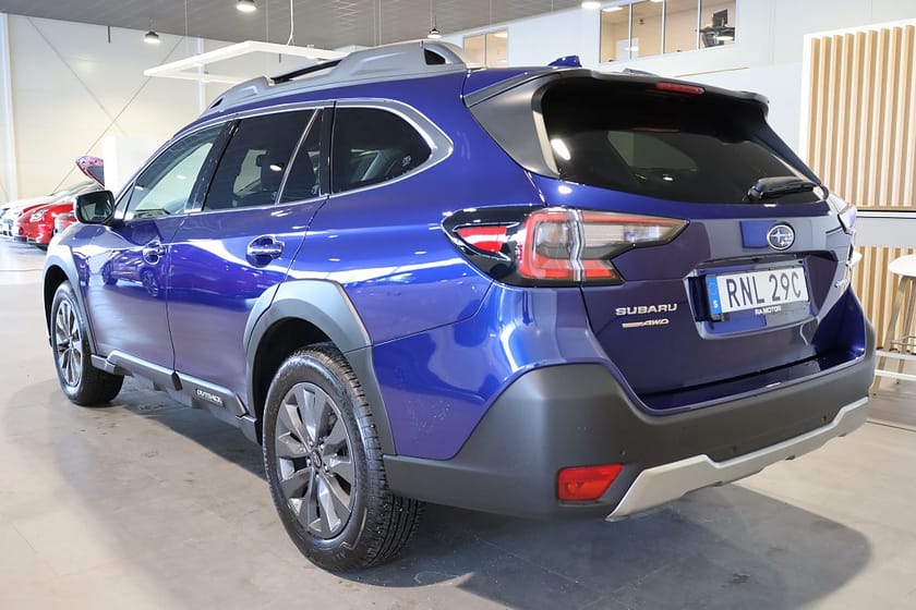 Bild 3 av Subaru Outback 2,5 XFuel Limited AWD Aut Navi Kamera Leasbar