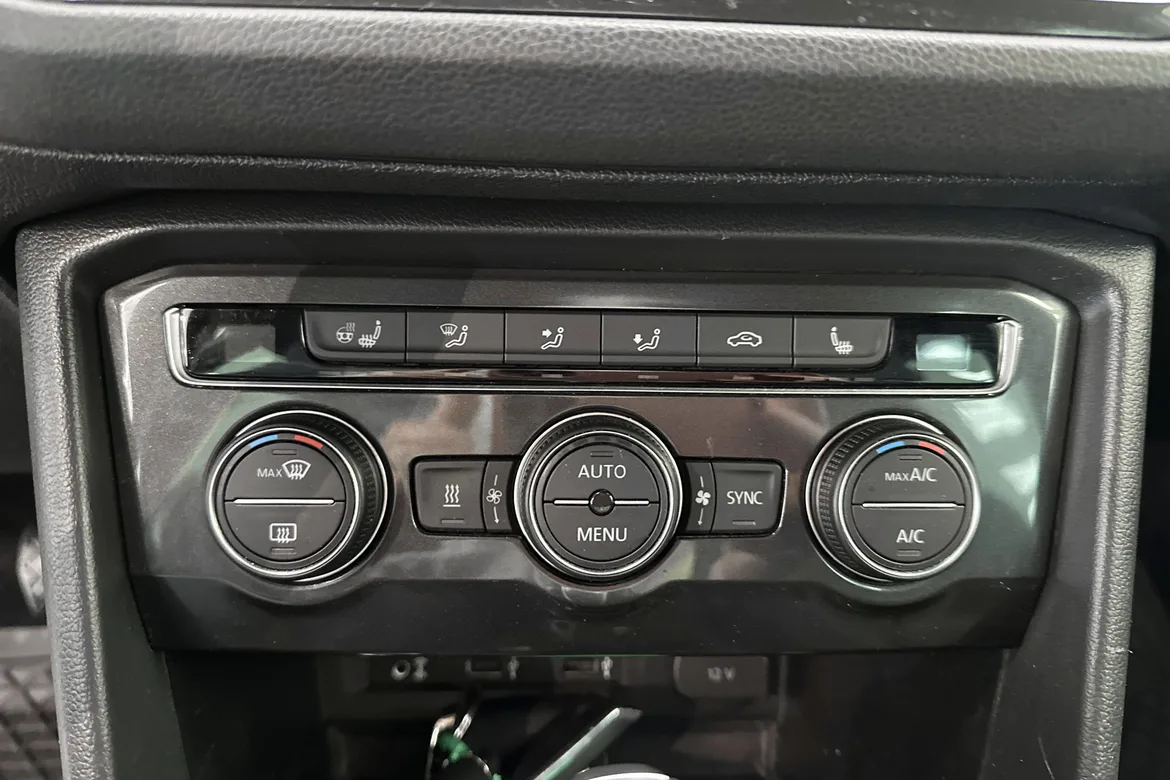 picture of a car