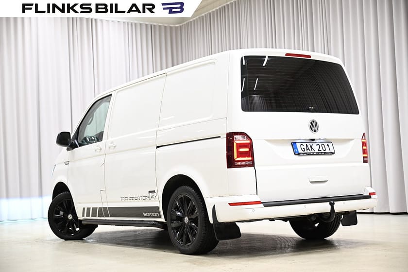Bild 5 av Volkswagen Transporter DSG 204HK R-Edtion|LED|Nedlackad|Elbaklucka|Läder|SeUtr