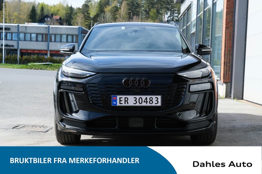 Bilde 2 av Audi Q6 e-tron quattro q s line pro black