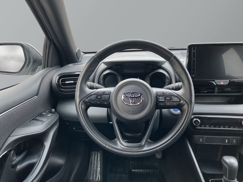 Bild 2 av Toyota Yaris Hybrid 1,5 5D STYLE SÄKERHETSPAKET V-hjul