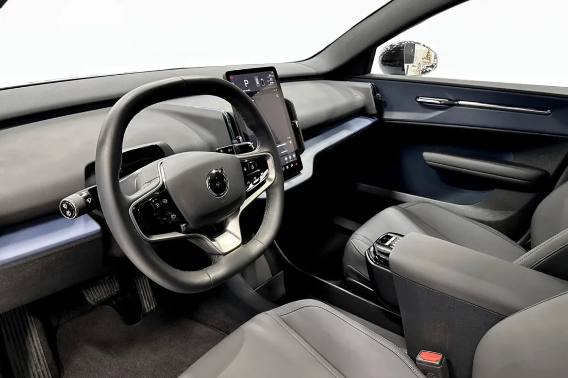 Volvo EX30 Single Motor Extended Range