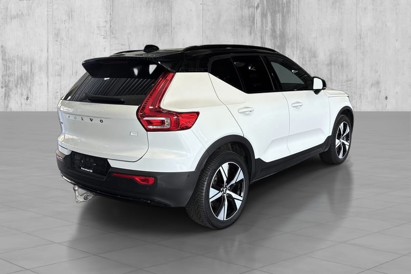 Bilde 5 av Volvo XC40 Recharge Twin motor Ultimate/360/Pano/Hengerfeste/Harman