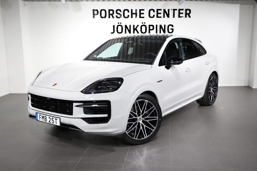 Bild 1 av Porsche Cayenne E-Hybrid Coupé Coupe Black Edition 470 hk