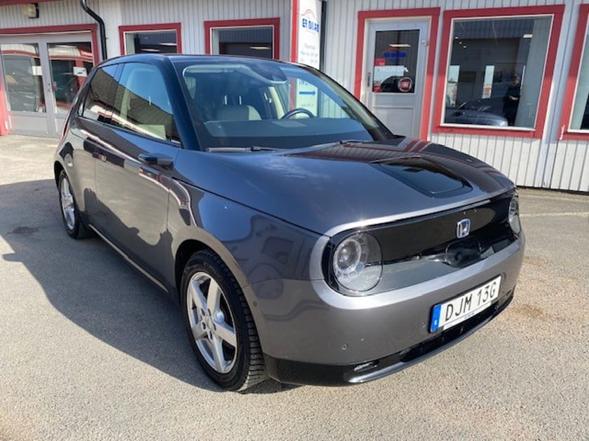 Bild 1 av Honda E Advance