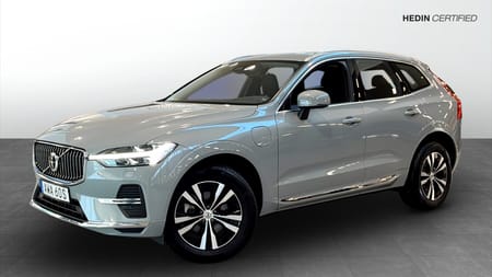 Volvo XC60 Recharge T6 AWD 350hp CORE / PANO / DRAG /
