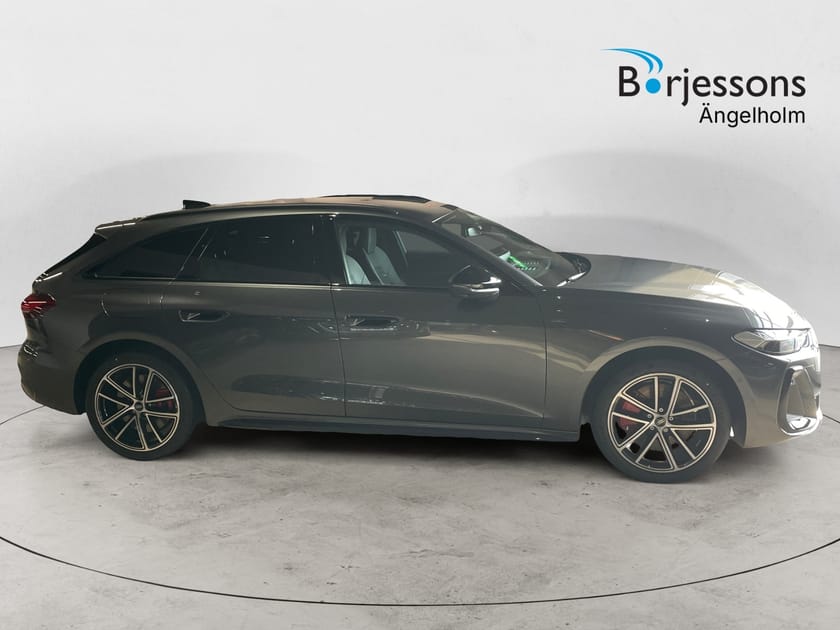 Bild 2 av Audi A5 Avant e-hybrid quattro 367 hk S-line S TRONIC