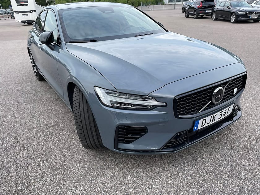 Bild 3 av Volvo S60 T8 Recharge Polestar Engineered Plug in AWD 456HK 4x4 Panorama L