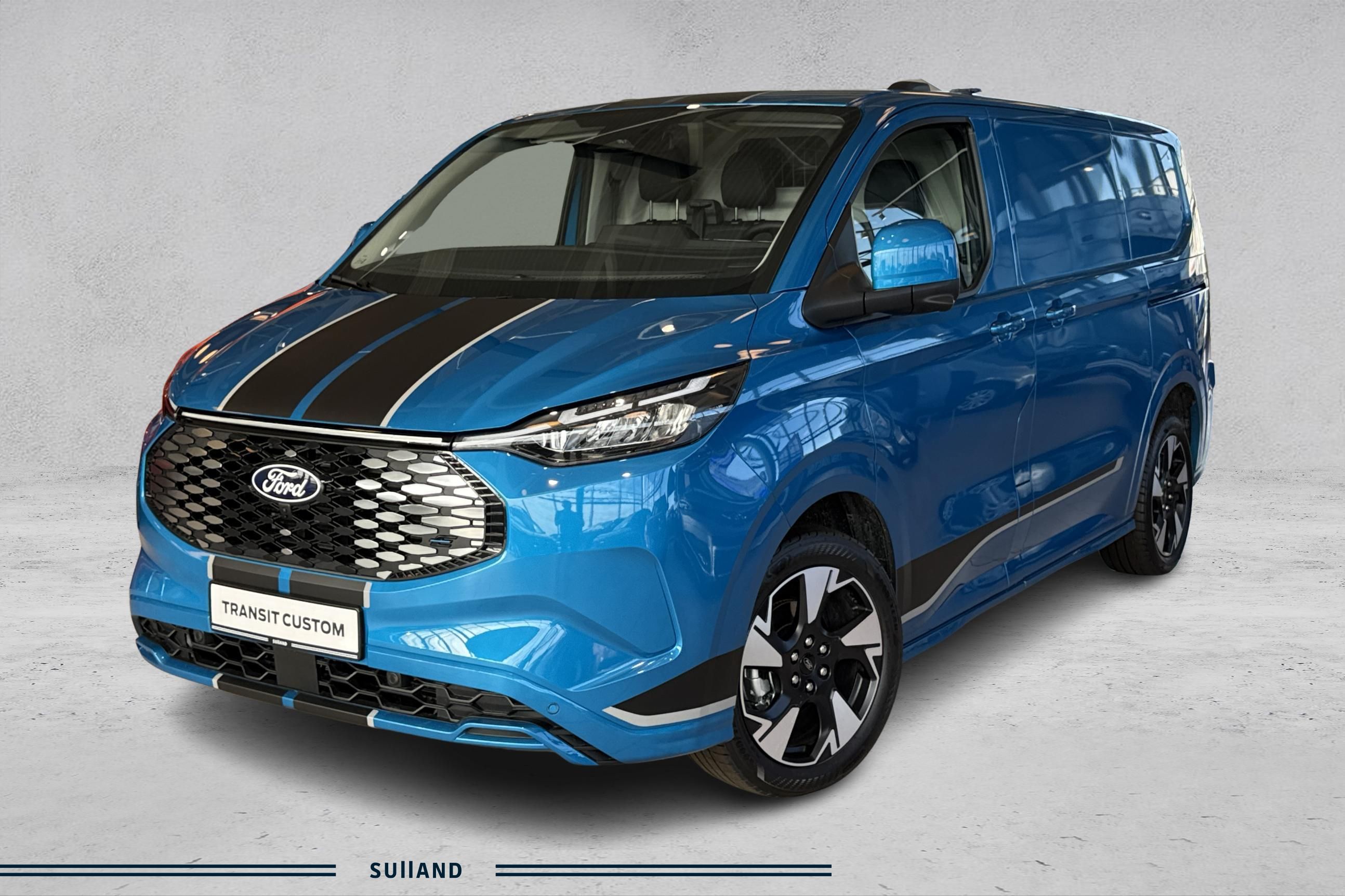 Ford E-Transit Custom 320