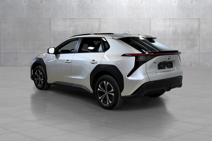 Bilde 4 av Toyota bZ4X AWD Active Tech