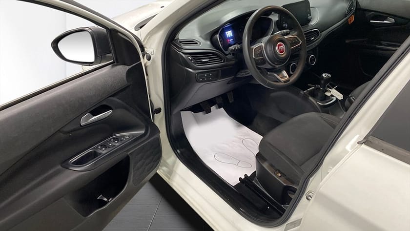 Bild 3 av Fiat Tipo Kombi 1.0 T3 FIREFLY Kamera P-Sens MOMS 100hk