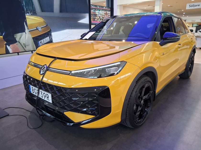 Bild 1 av Volkswagen T-Roc R-LINE  1.5 ETSI 150 HK DSG7