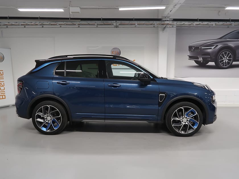 Bild 5 av Lynk & Co 01 PHEV V-Däck ingår 360°-Infinity-Pano-Elstol-Navi-CarPla