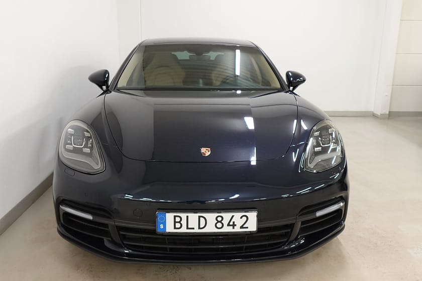 Bild 2 av Porsche Panamera 4S PDK Sport Chrono Värmare PASM BOSE Soft Close 440hk