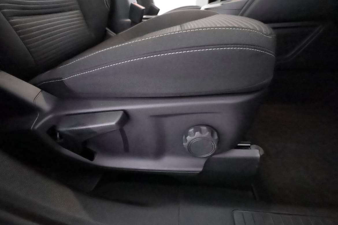 Ford Kuga 2023 - miniatyr 18