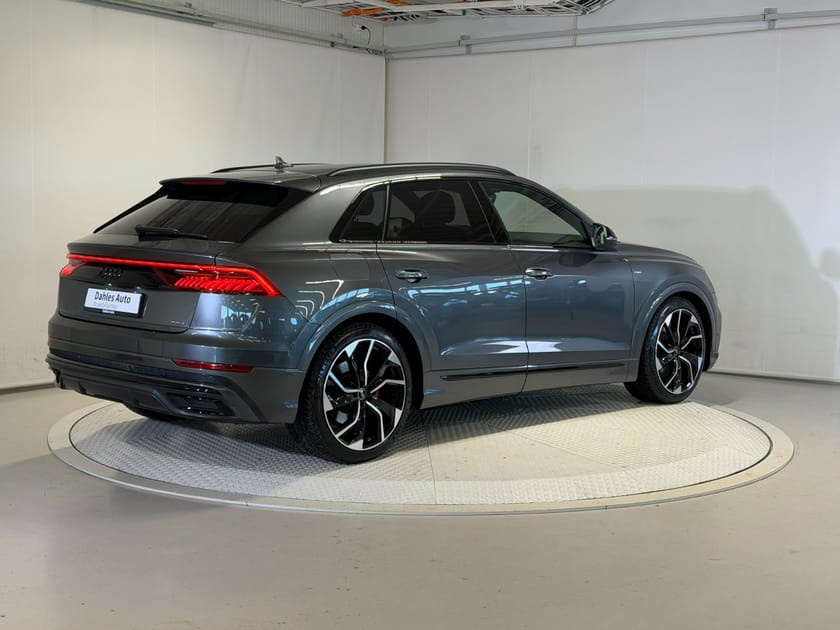 Bilde 3 av Audi Q8 60 TFSI e quattro Q/T S-Line Black/ACC/B&amp;O/360-kam/Skinn/23"