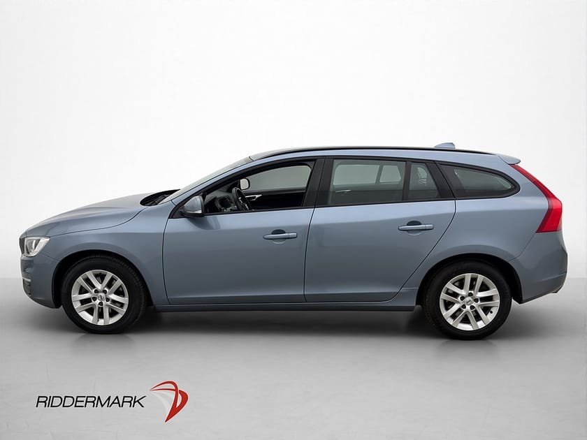 Bild 4 av Volvo V60 Classic Edition Drag P-sensorer Bluetooth Rattvärm