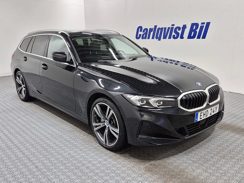 Bild 5 av BMW 330e xDrive Touring Plug in 292HK 4x4 Panorama Läder