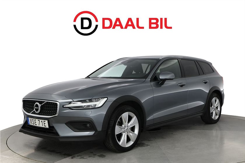 Bild 1 av Volvo V60 Cross Country ADVANCED B4 AWD 197HK DRAGKROK B-KAMERA NAVIGATION