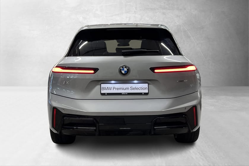 Bilde 3 av BMW iX xDrive60 FullyCharged,M-sport Pro,4-hjul styring,H/K