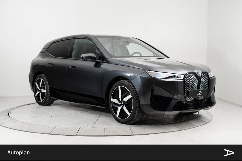 Bilde 1 av BMW iX xDrive40 Fully Charged ACC/H&K/Krok/360º/Pano/HUD