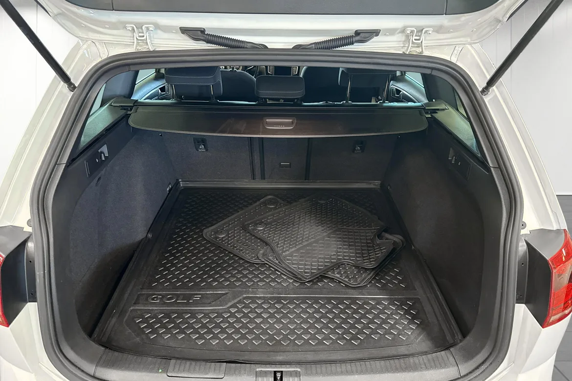 picture of a car