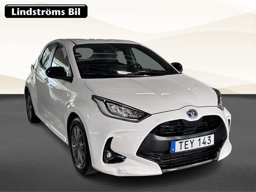 Bild 3 av Toyota Yaris Hybrid 1.5 Style Sommar/Vinterhjul